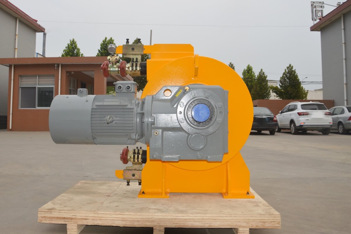 Peristaltic Pumps For Chemical Injection & Metering