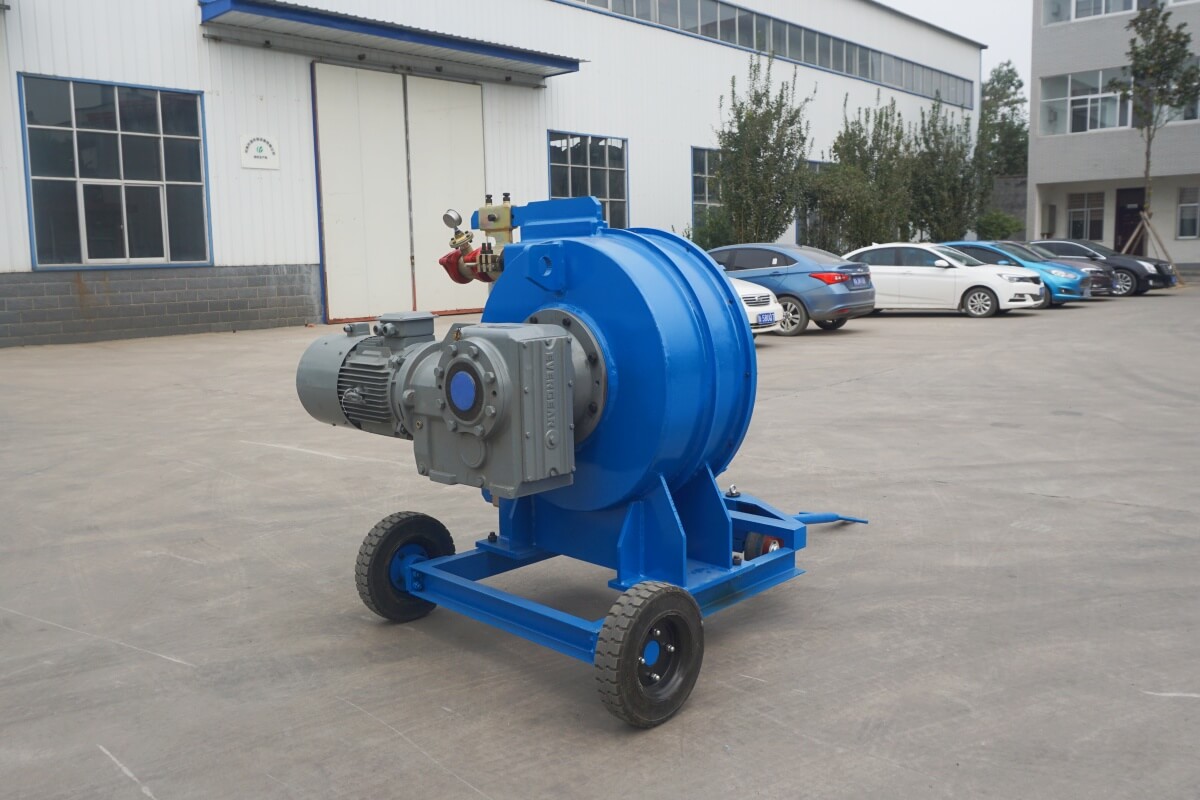 Hose Pump for Foaming Concrete Conveying